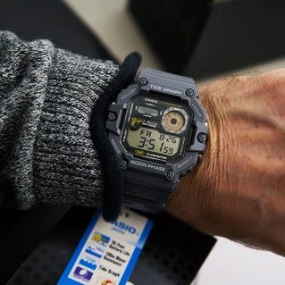 Casio WS-1700H-8A