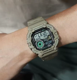 Casio WS-1700H-5A