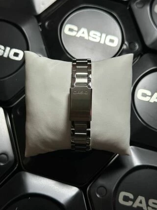 Casio LTP-VT01D-1B